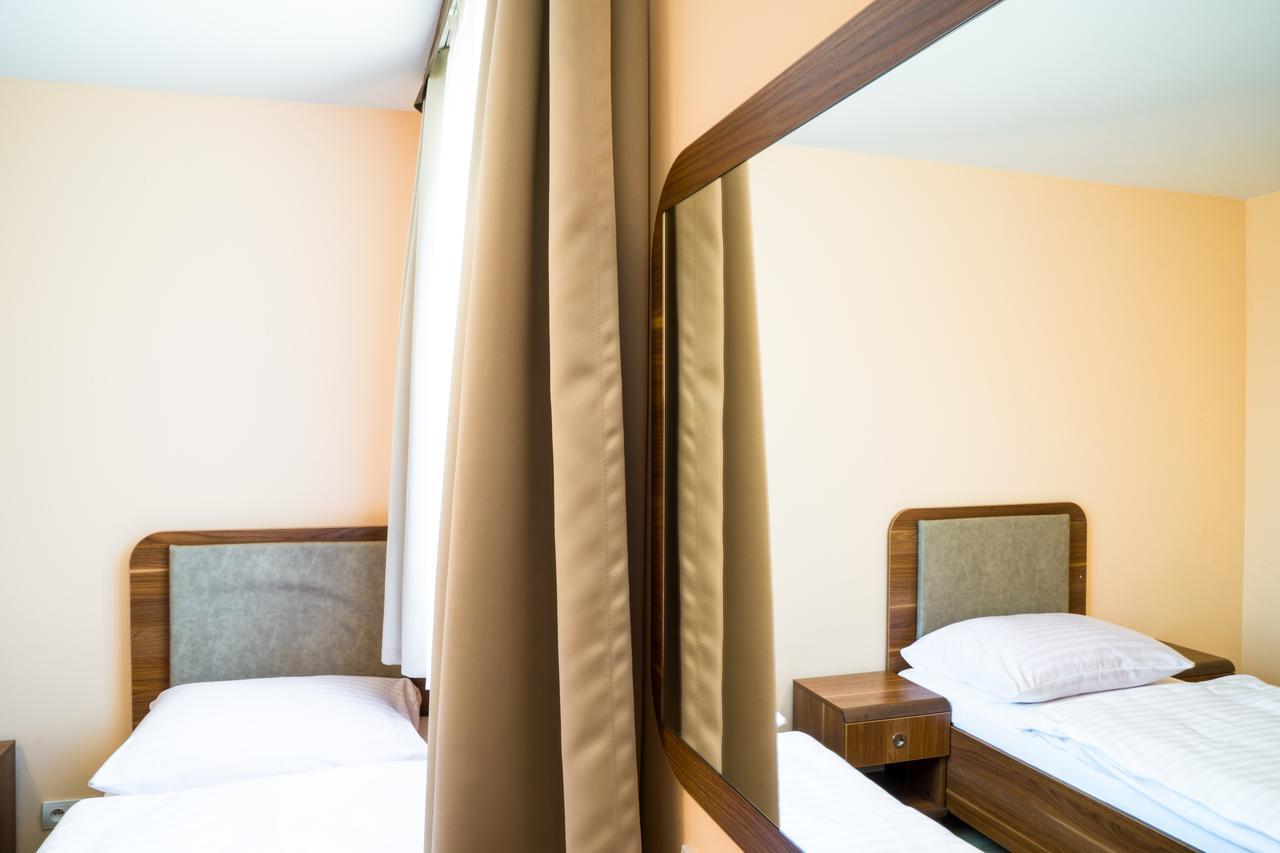 Zgoda Kompleks Hotelarski Świętochłowice Eksteriør bilde