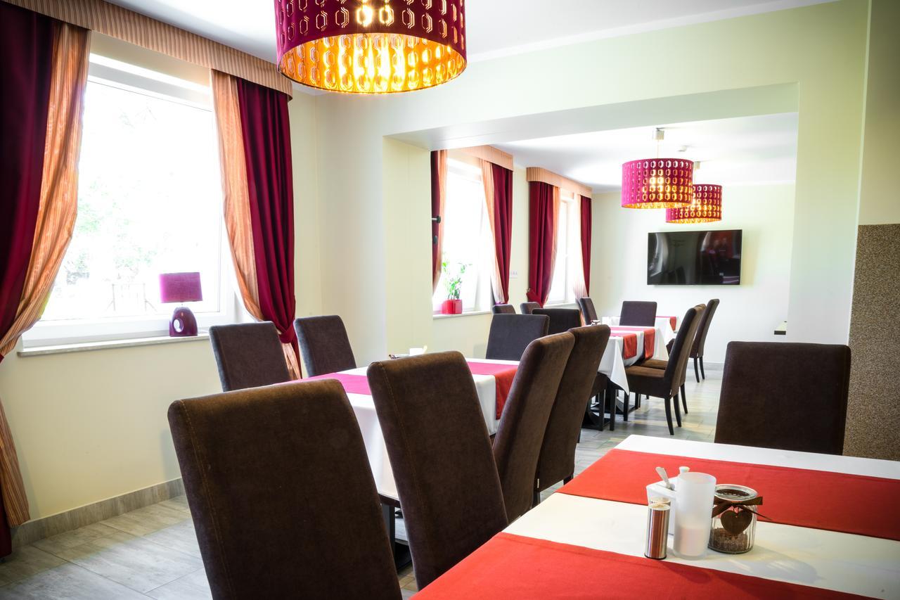 Zgoda Kompleks Hotelarski Świętochłowice Eksteriør bilde